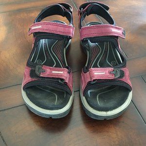Ecco Yucatan Sandals - Red EUC Sz 39 (8-8.5)